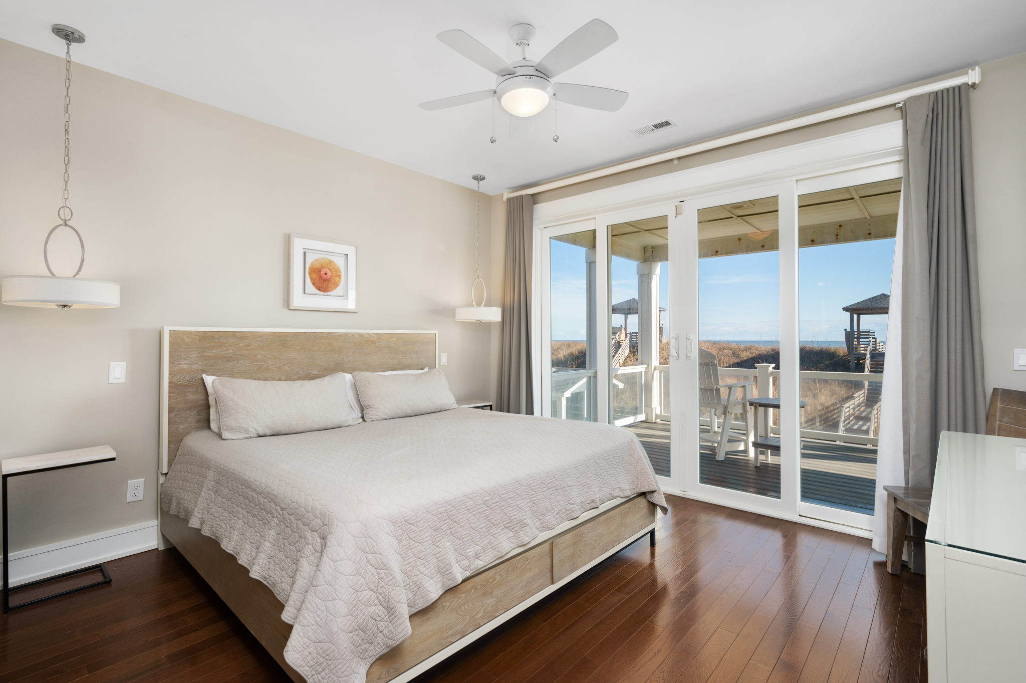 NH140 Sunset Beach House