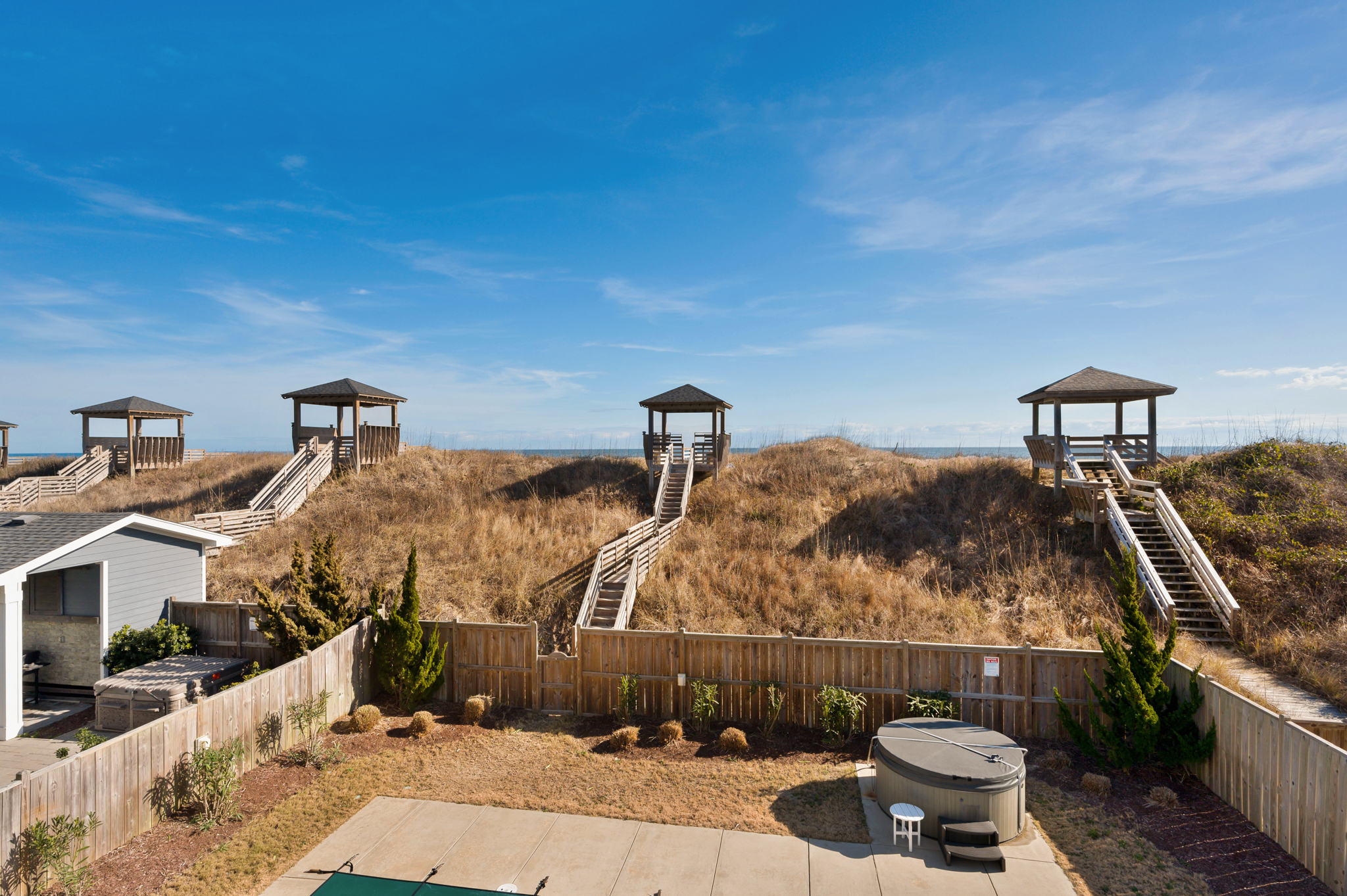 NH140 Sunset Beach House
