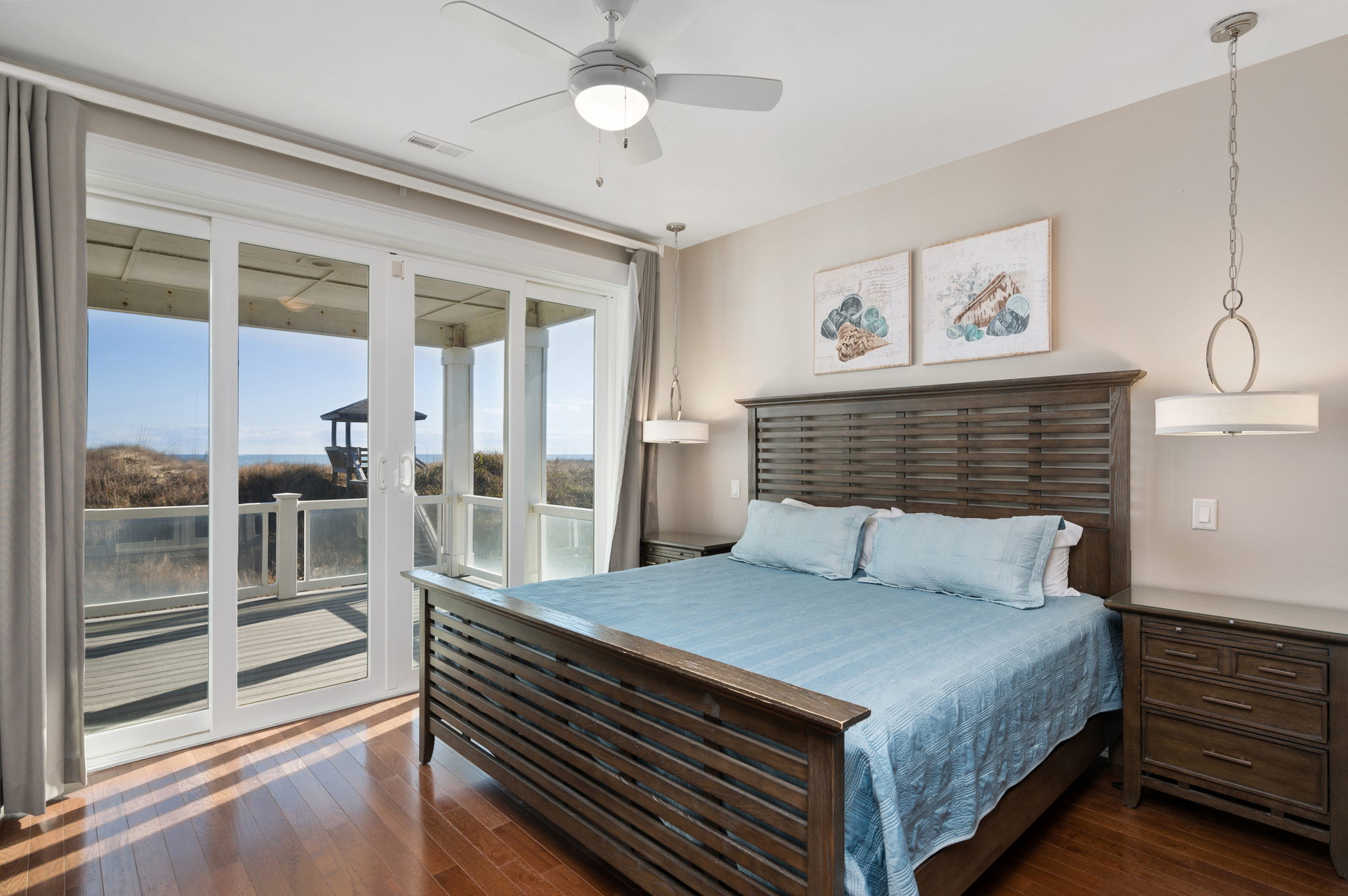 NH140 Sunset Beach House