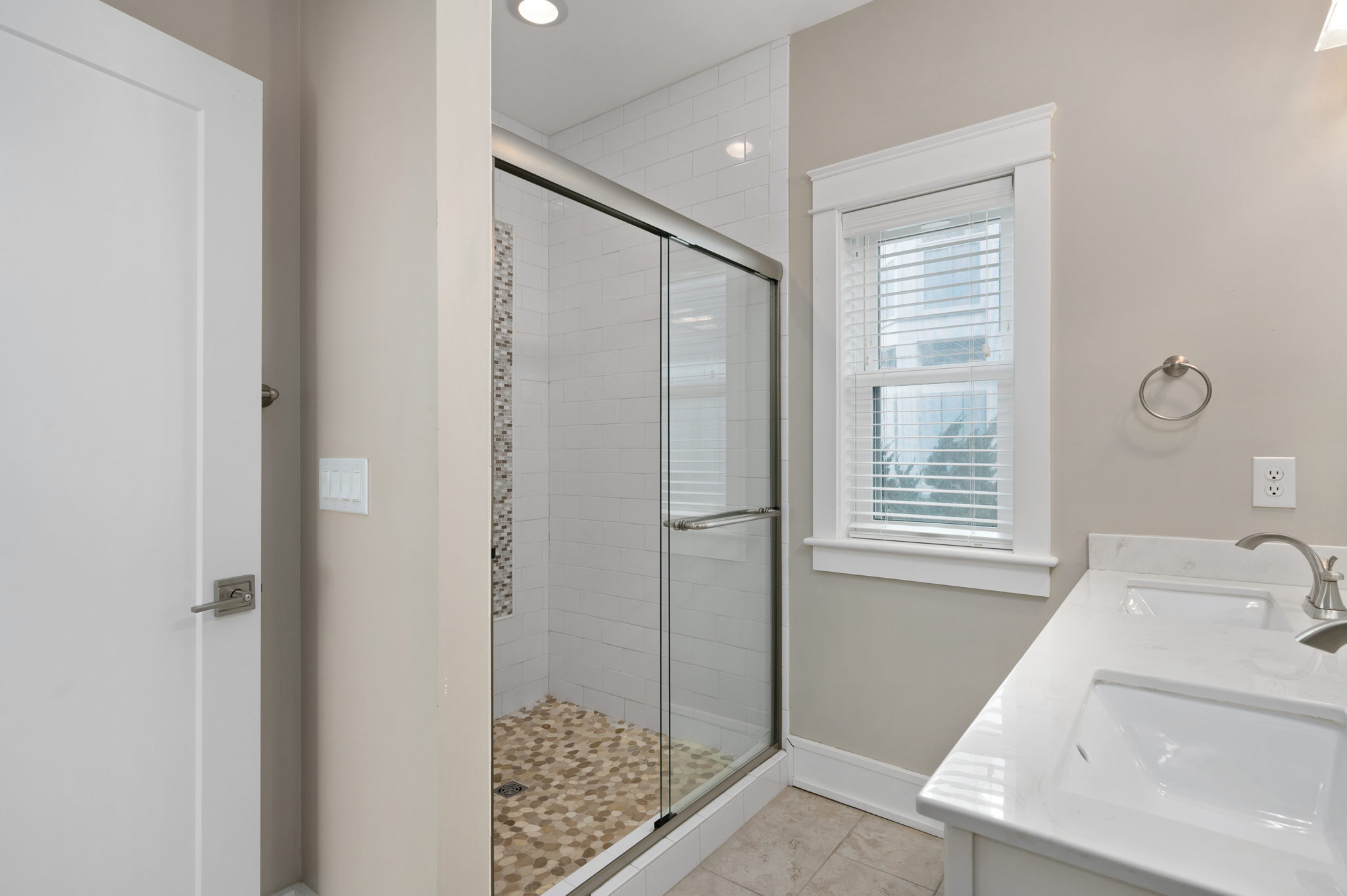 NH140 Sunset Beach House