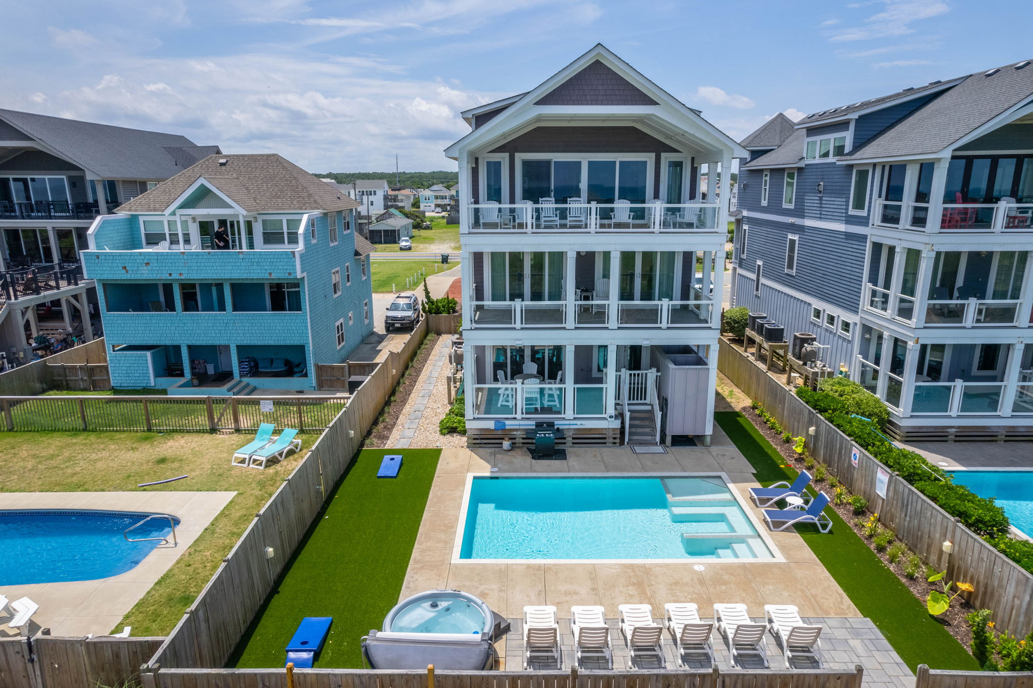 NH140 Sunset Beach House