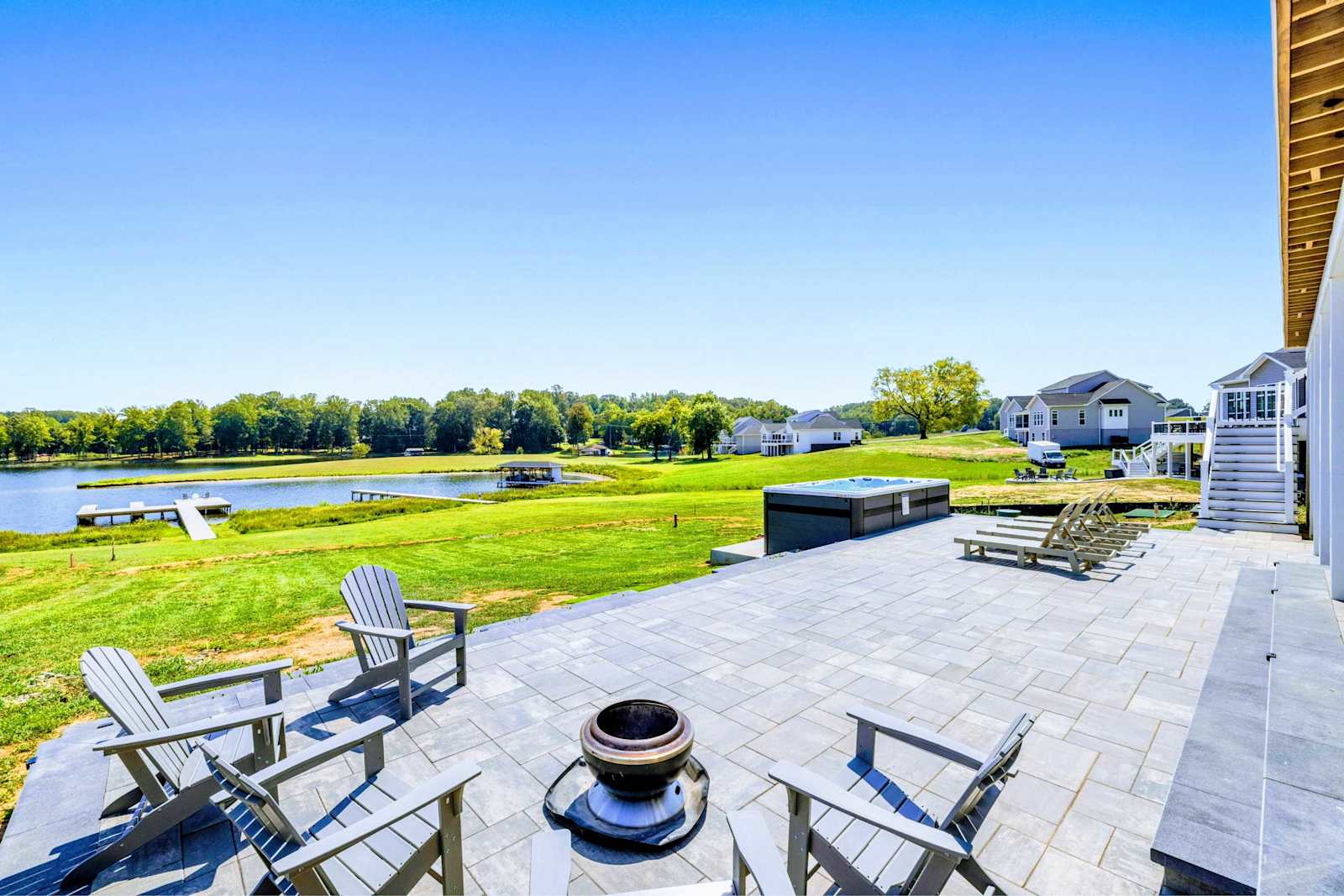 Rock Island Luxury