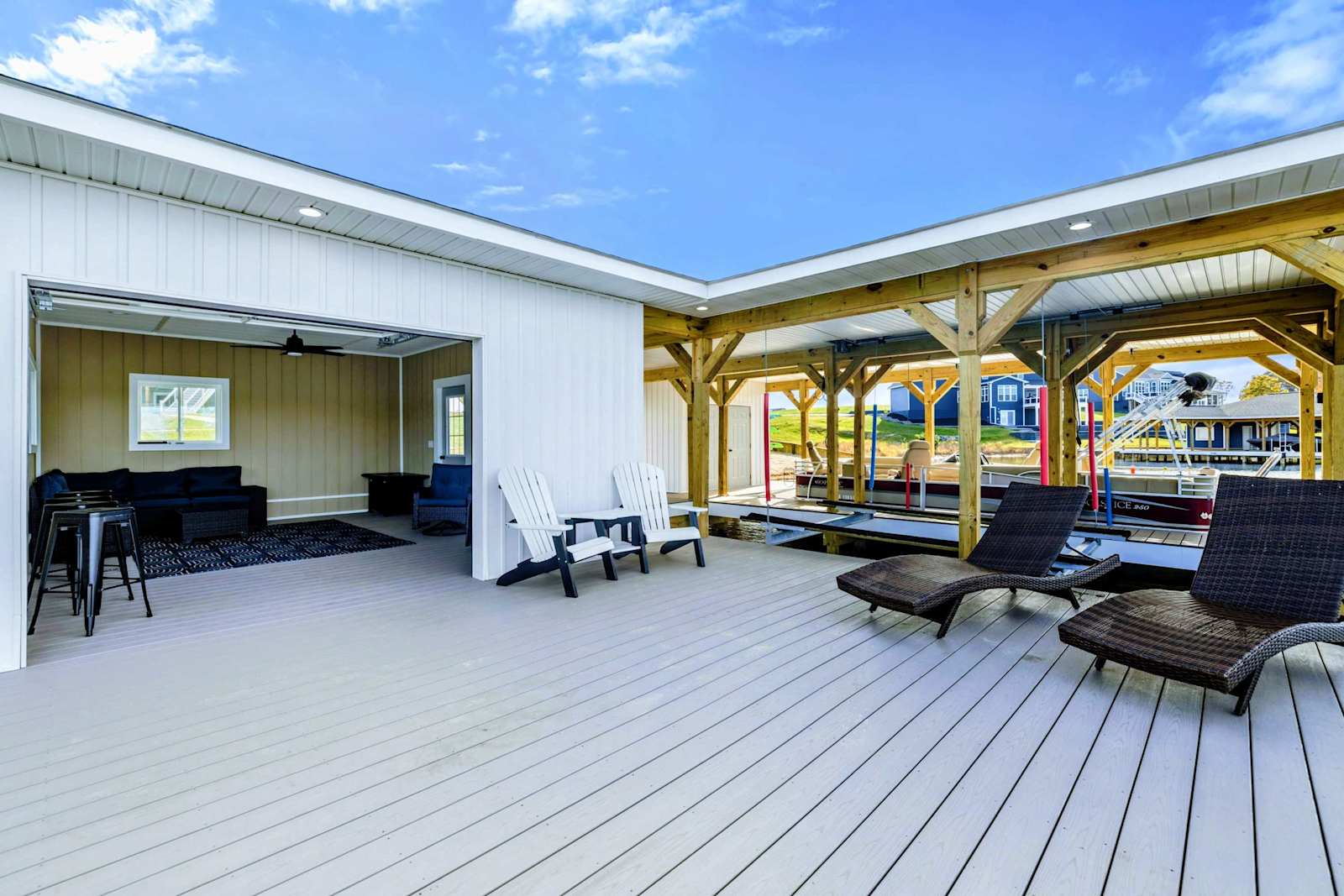 Private Pointe