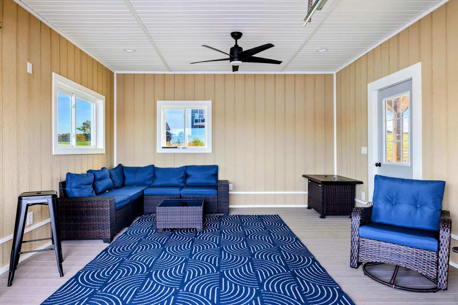 Private Pointe