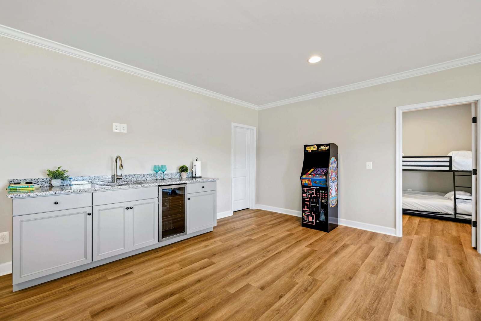 Private Pointe