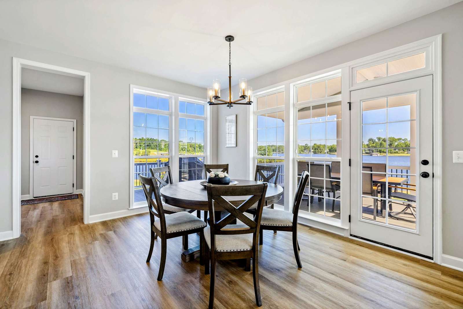 Private Pointe